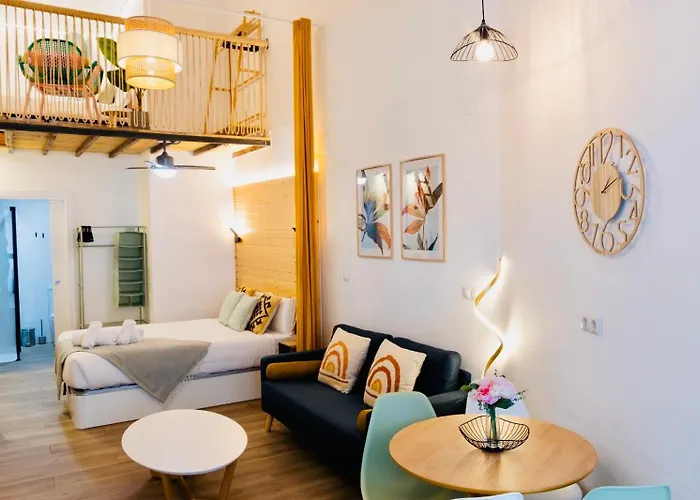 Апартаменты B2 Verdeguer - Cozy Loft Close To The *